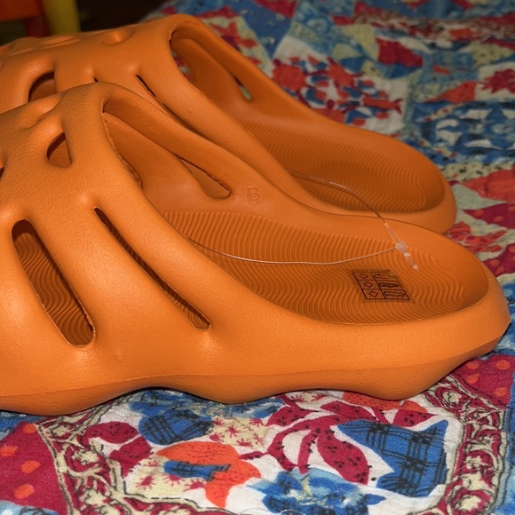 EVA Foam 450 Slide Caged Unbranded Sandals New Rust Burnt Orange - Picture 7 of 17